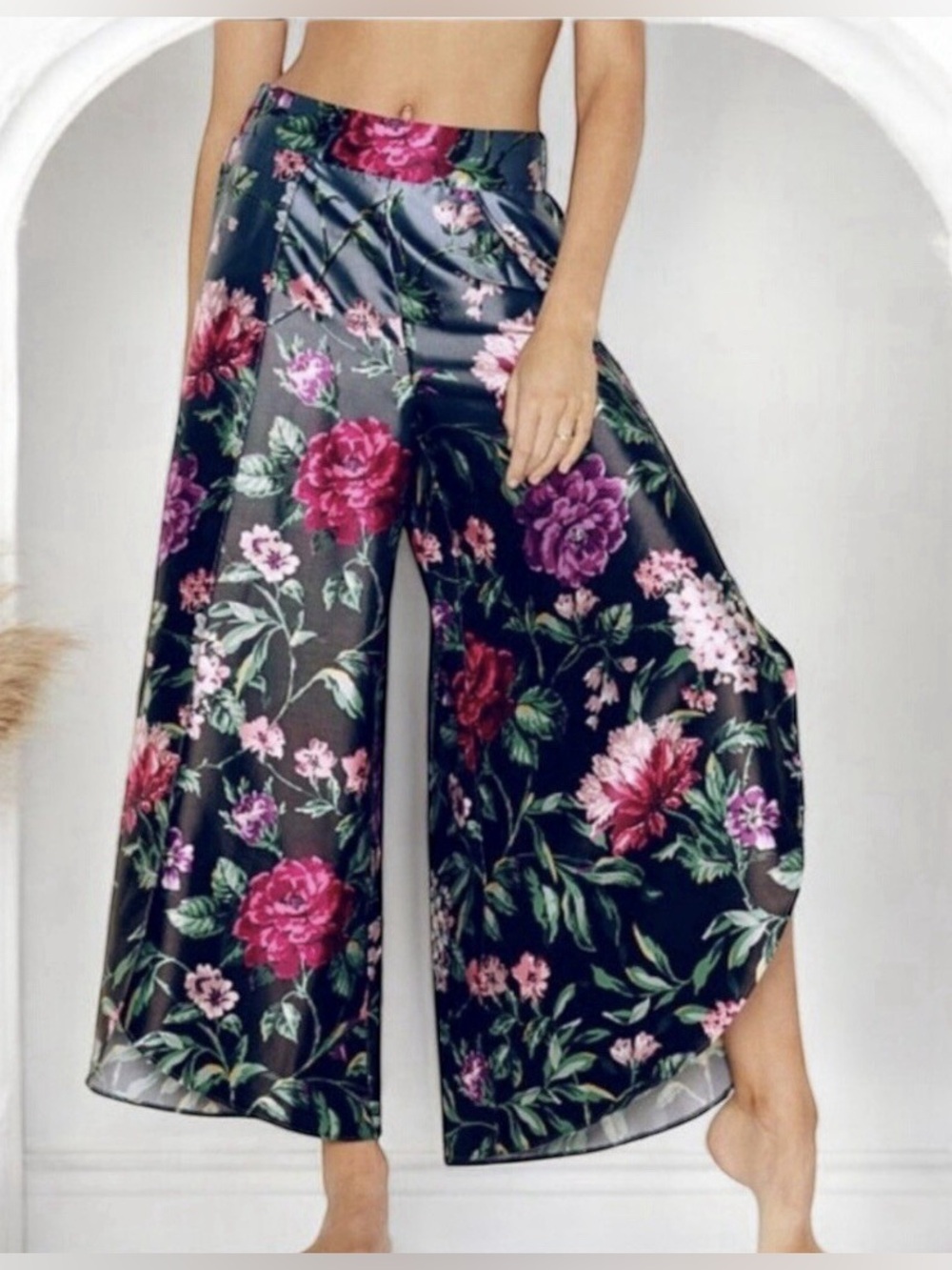 Victoria Secret | NWT Navy Floral  w/Pink & Purple Blooms Sz M